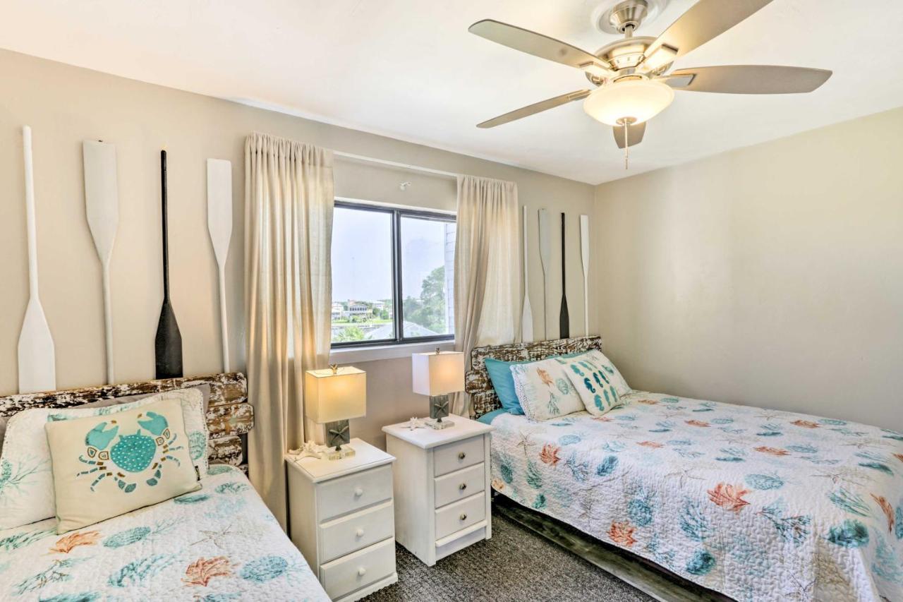 Waterfront Escape With Balcony On Shell Point Beach! Panacea Esterno foto